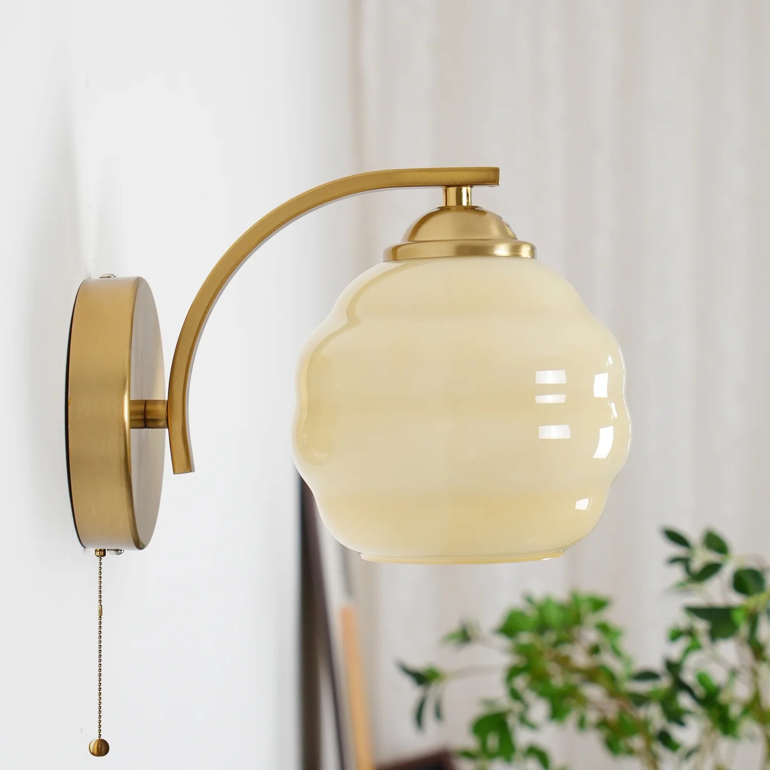 Brito_Lámpara_de_techo_7_2048x.webp__PID:5250f94a-44b0-45e6-9b9e-45a5ca4e72ad