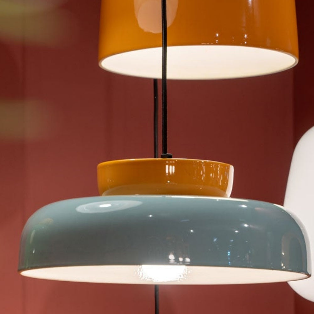 Suspension lumineuse en céramique colorée Faelyraen Macaron (1).webp__PID:3e018b3f-add2-4027-a383-900826b26e25