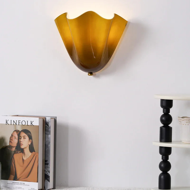 Beatrice Wandleuchte aus Muschelglas im Mid-Century-Modern-Stil (36).webp__PID:daa05cfc-5a05-4af5-866c-d4e154341310