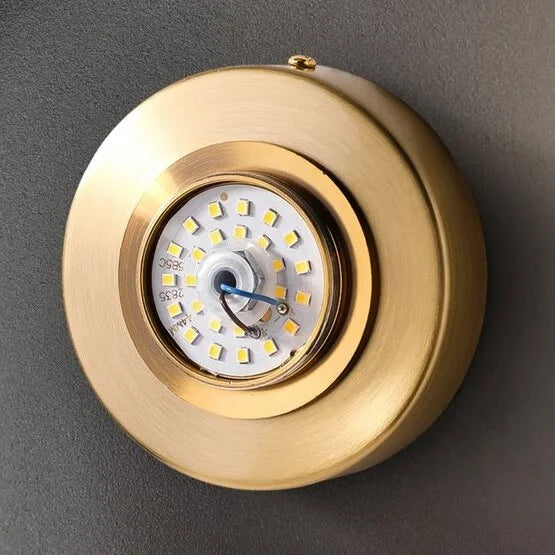 LED métal detial.webp__PID:3fa443ef-7221-4625-812c-400817a16970