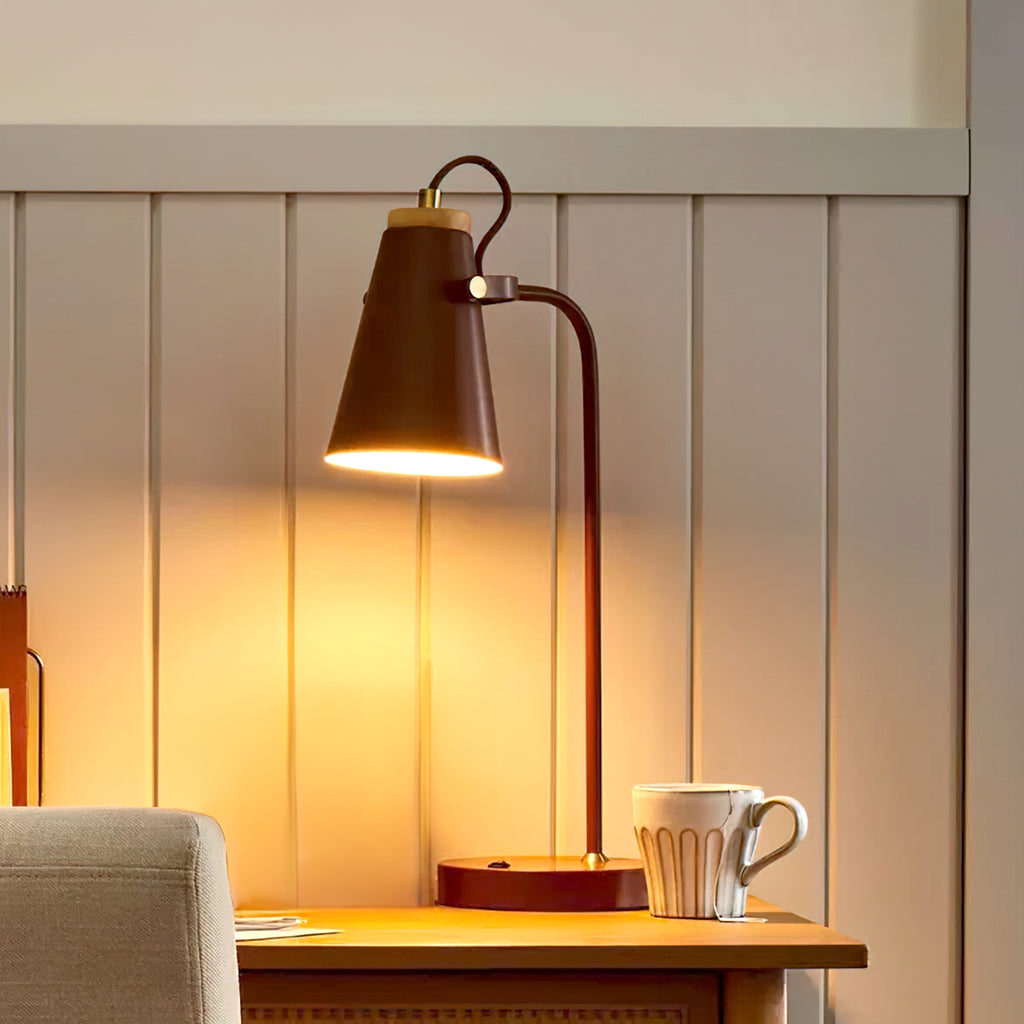 Lampe de bureau réglable moderne de style industriel (3).webp__PID:eaba1566-755a-4349-b964-7c0ead65c992