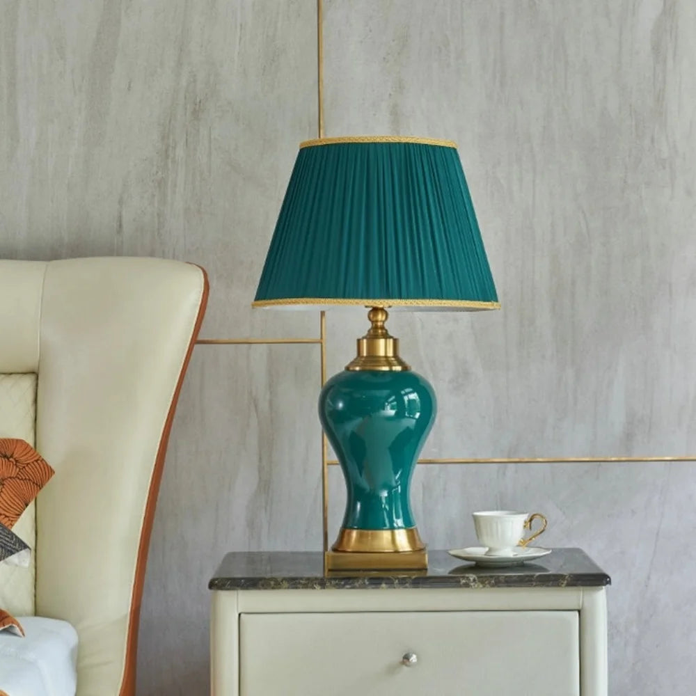 Lampe de table en céramique vintage Una-Vintage-Ceramic-Table-Lamp-size.webp__PID:ac9b76c5-1295-4d39-bbbc-3ea08c3e7815