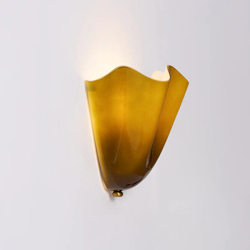 Beatrice Wandleuchte aus Muschelglas im Mid-Century-Modern-Stil (37).webp__PID:a05cfc5a-05fa-4586-acd4-e154341310ae
