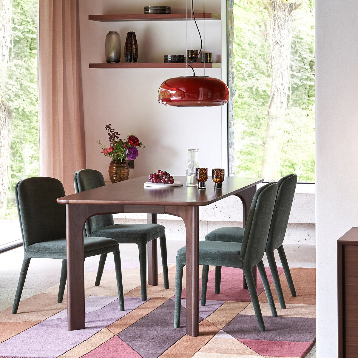 Suspension ronde en verre coloré Sanae Nordic (20).jpg__PID:15780721-d07e-4196-83d5-83d4bf78ca02