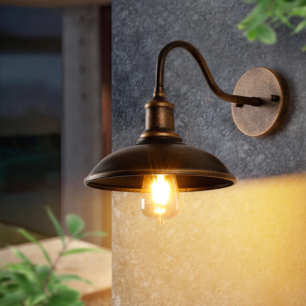 Vintage-Gooseneck-Outdoor-Wall-Mounted-Light (3).webp__PID:21e1e62b-5a53-4e7c-bf27-ec41588560b8