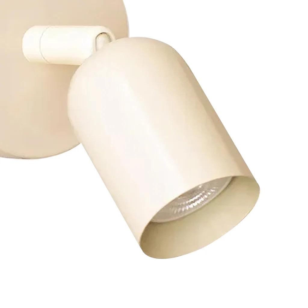 Lampada da comodino Ares tinta unitadetail1.webp__PID:53d84281-47d8-470c-85ff-fa0764de6076