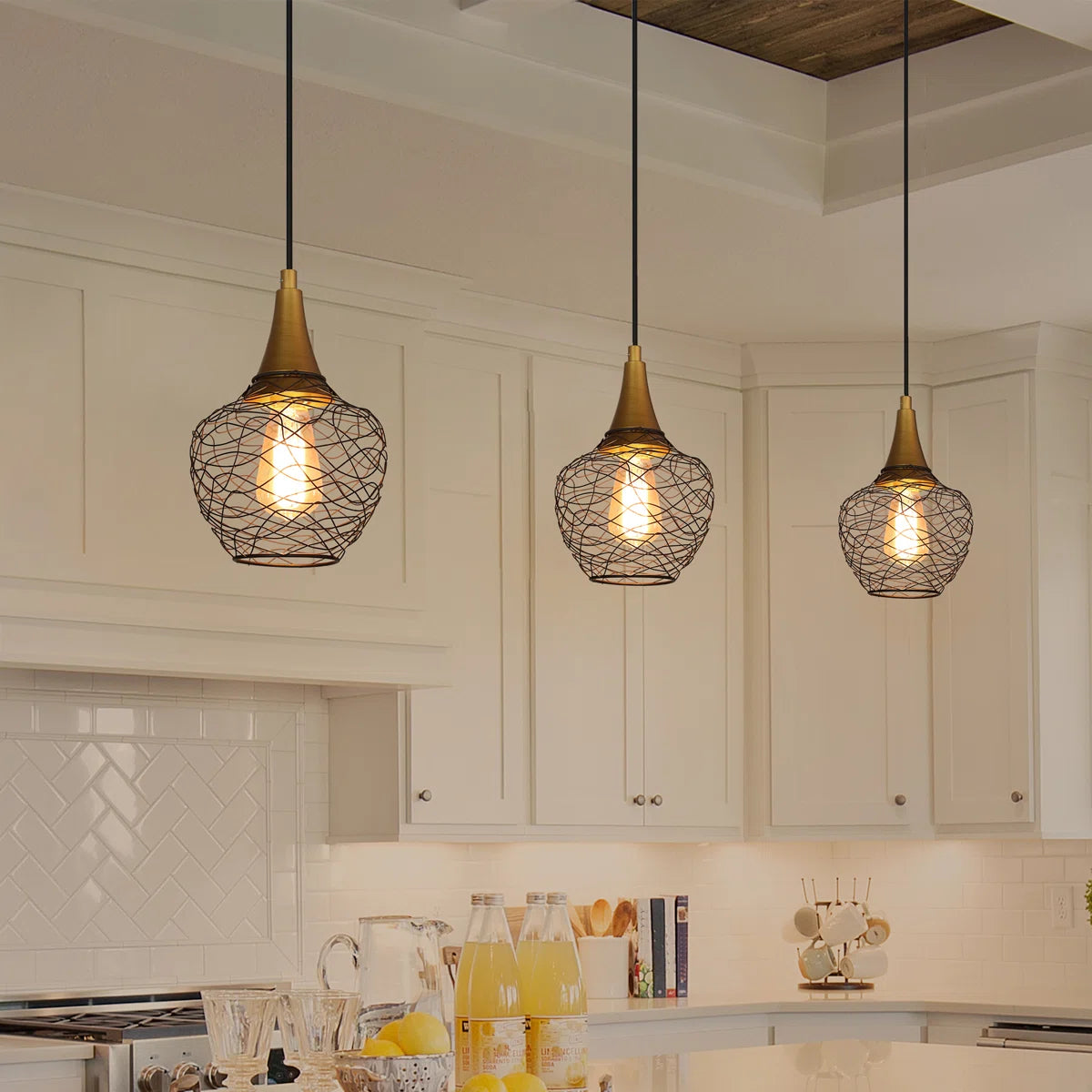 Lilia Modern Industrial Metal Wire Cage Pendant Light (10).webp__PID:7e4ed349-23ab-4082-99b1-cb084c76289c