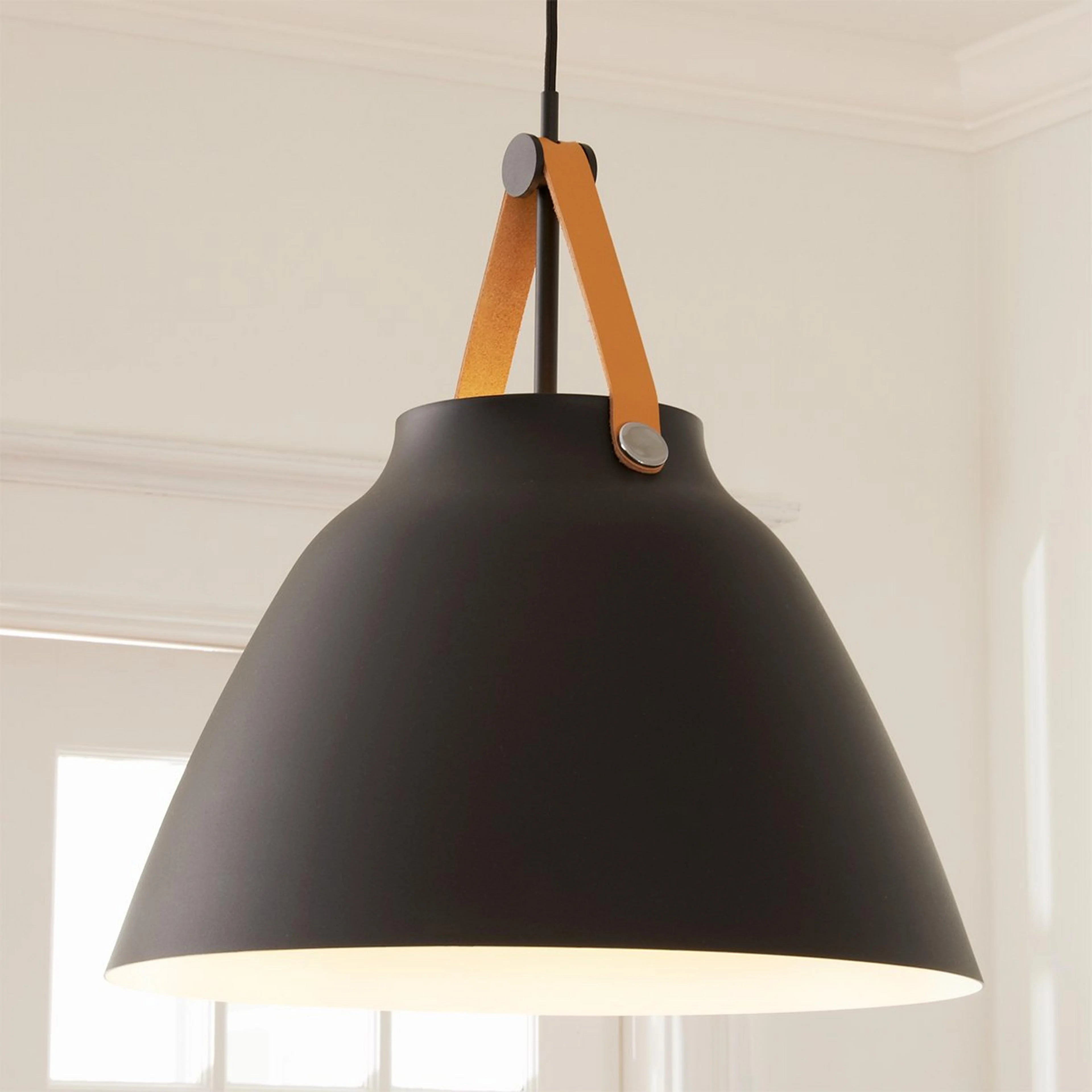 Zorya-Leather-Strap-Deco-Adjustable-Metal-Pendant-Lamp (1).webp__PID:678530a5-7cfc-4b95-adca-4966ff6ad7ce