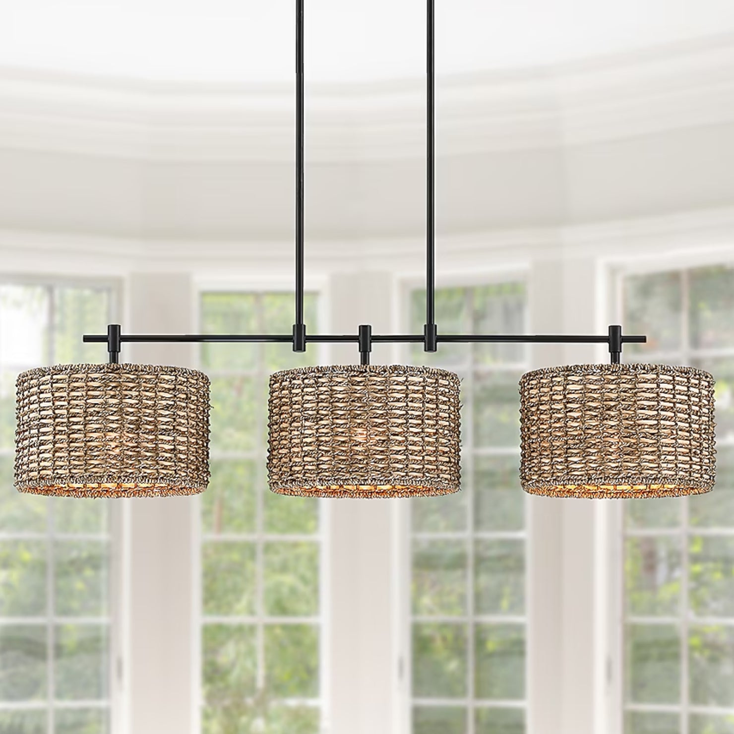Lámpara colgante rústica de 3 luces de ratán tejido Sienna.webp__PID:77411151-67b5-4da4-926c-ab79f7d6960f