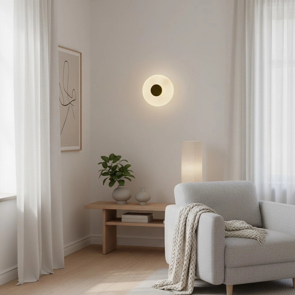 Vorell Minimalist Round Glass Wall Light13.webp__PID:db74f36c-95ef-4023-8c11-f3fb97a882b0