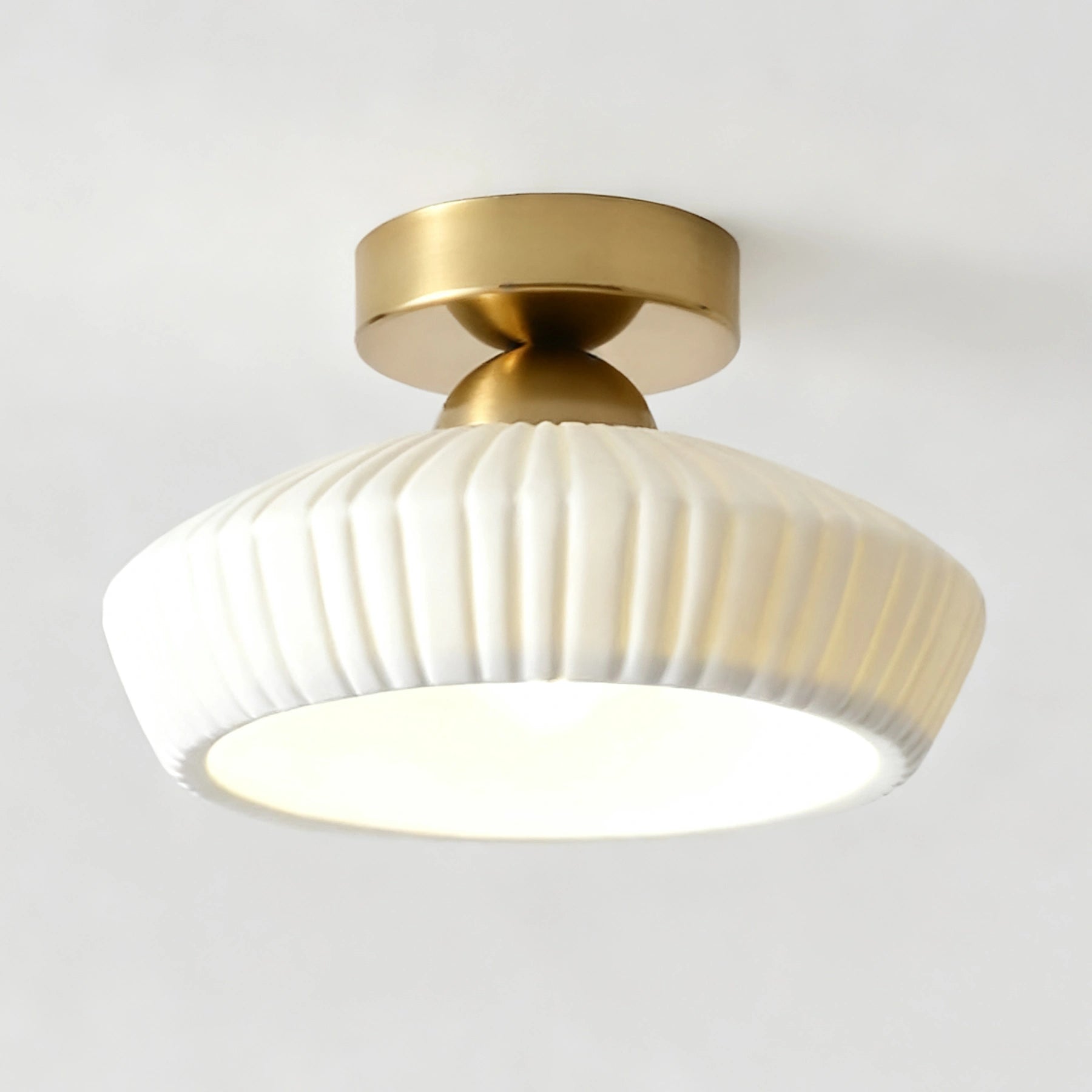 Ashbur Modern Textured Ceramic Ceiling Light4.webp__PID:5b8cfa16-43f7-4ada-bb3b-539c65ff25f8