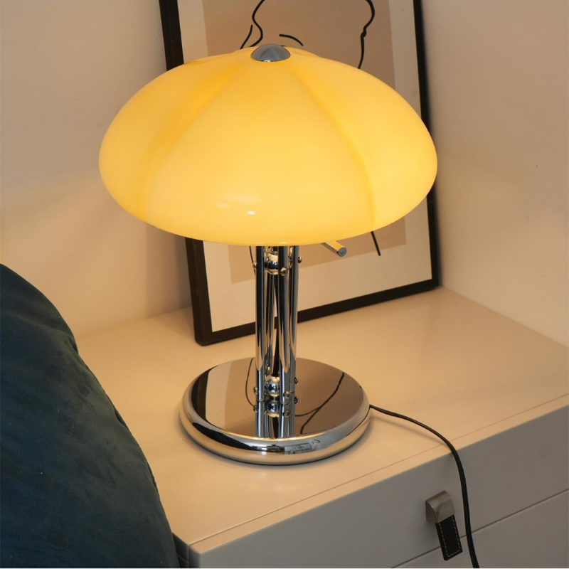 Lit Hector lamp with visible power cord and switch