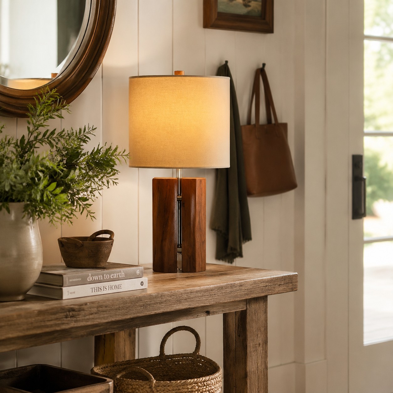 Close view of the Bergonzoni wood table light design