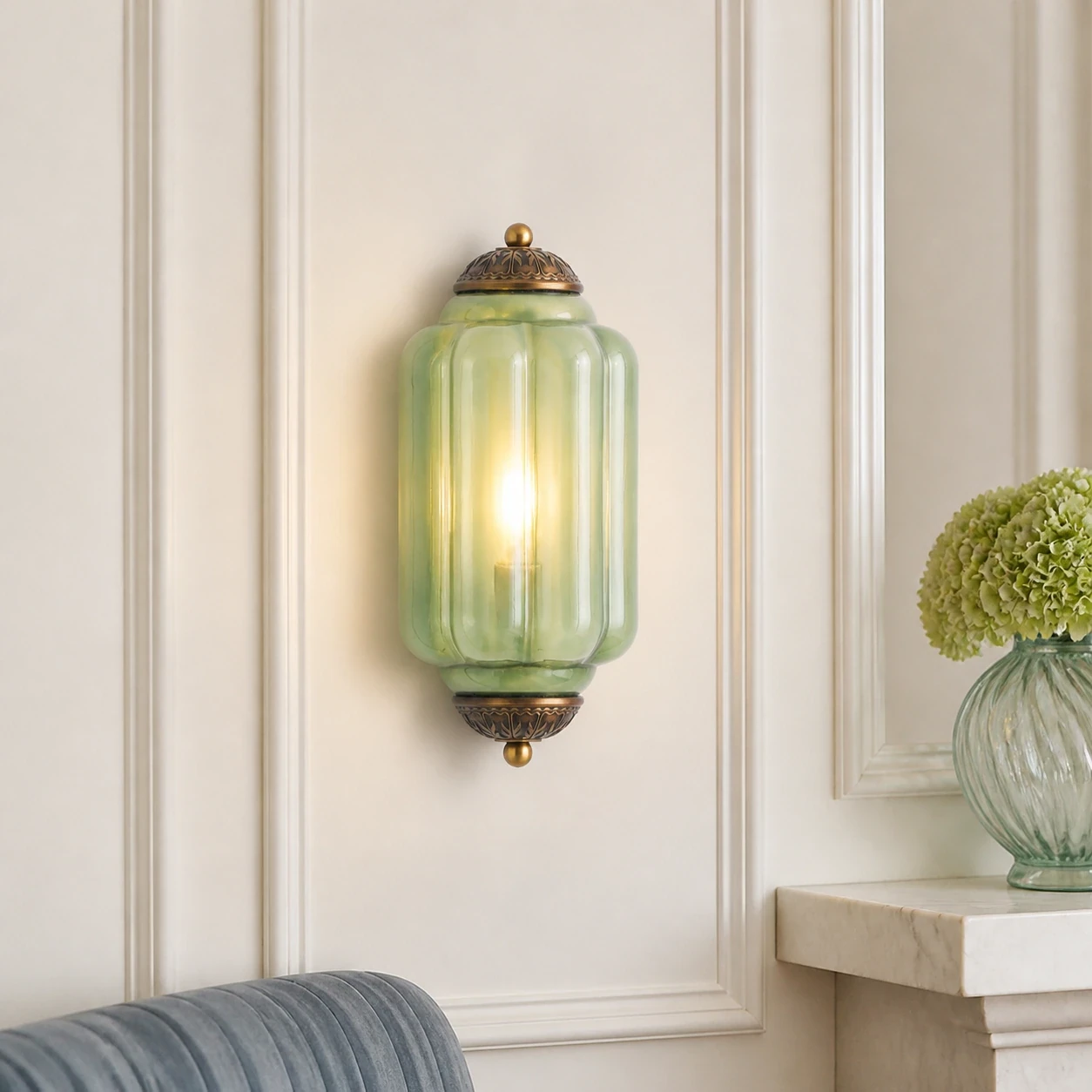 Calynis green glass brass wall light close scene