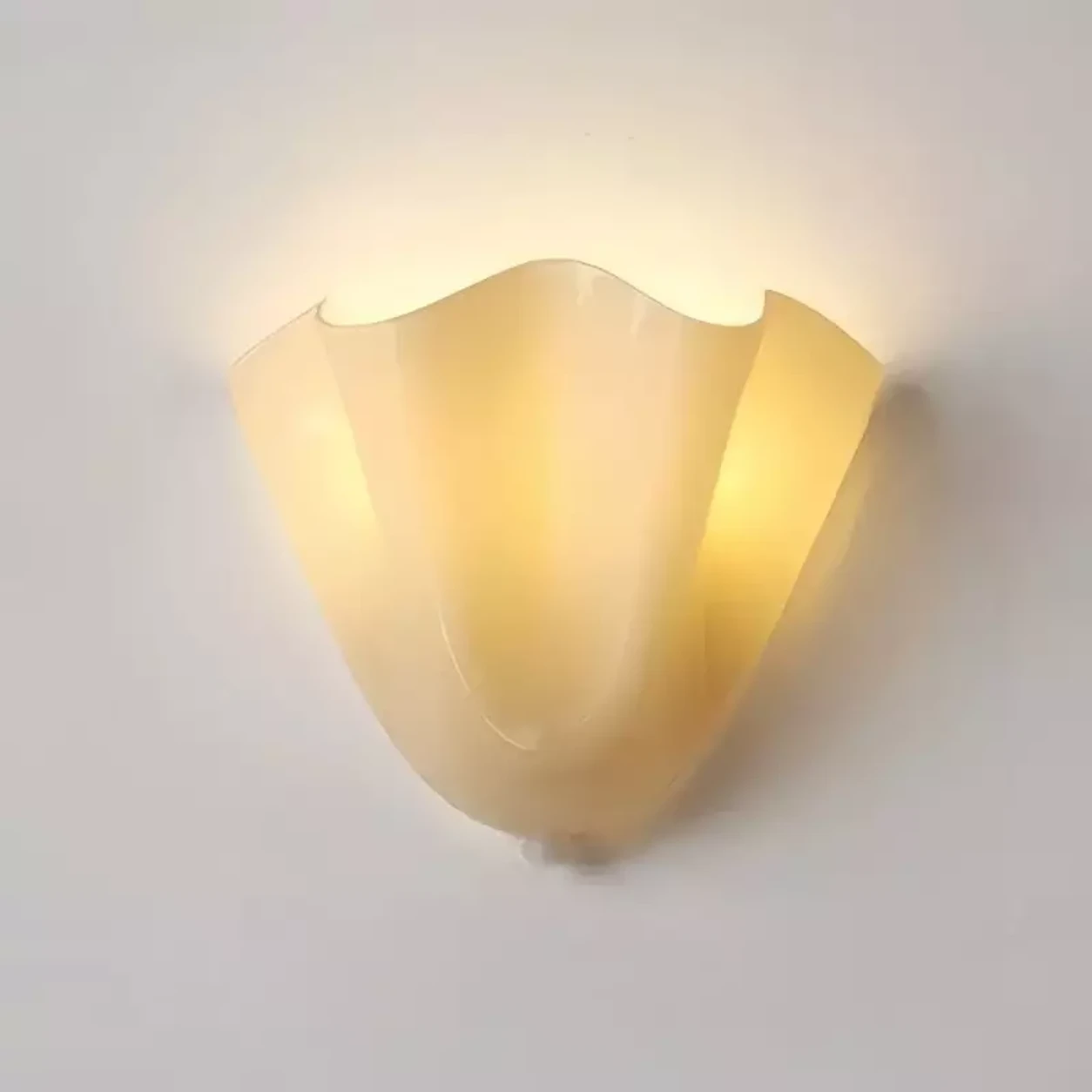 Hett sconce in White
