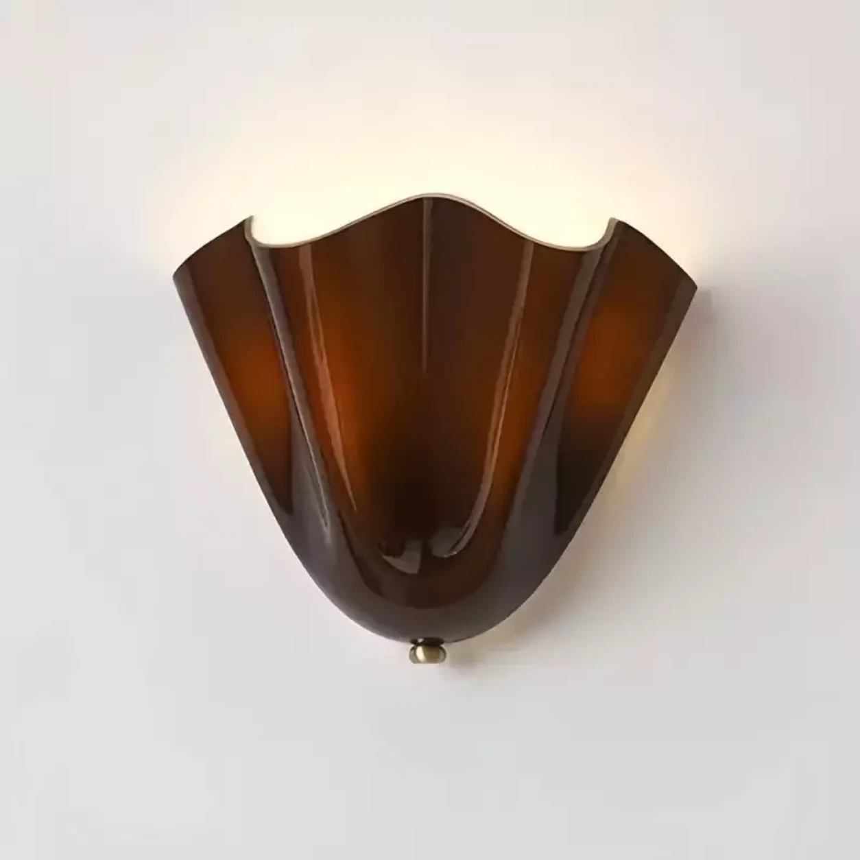 Hett sconce in Brown