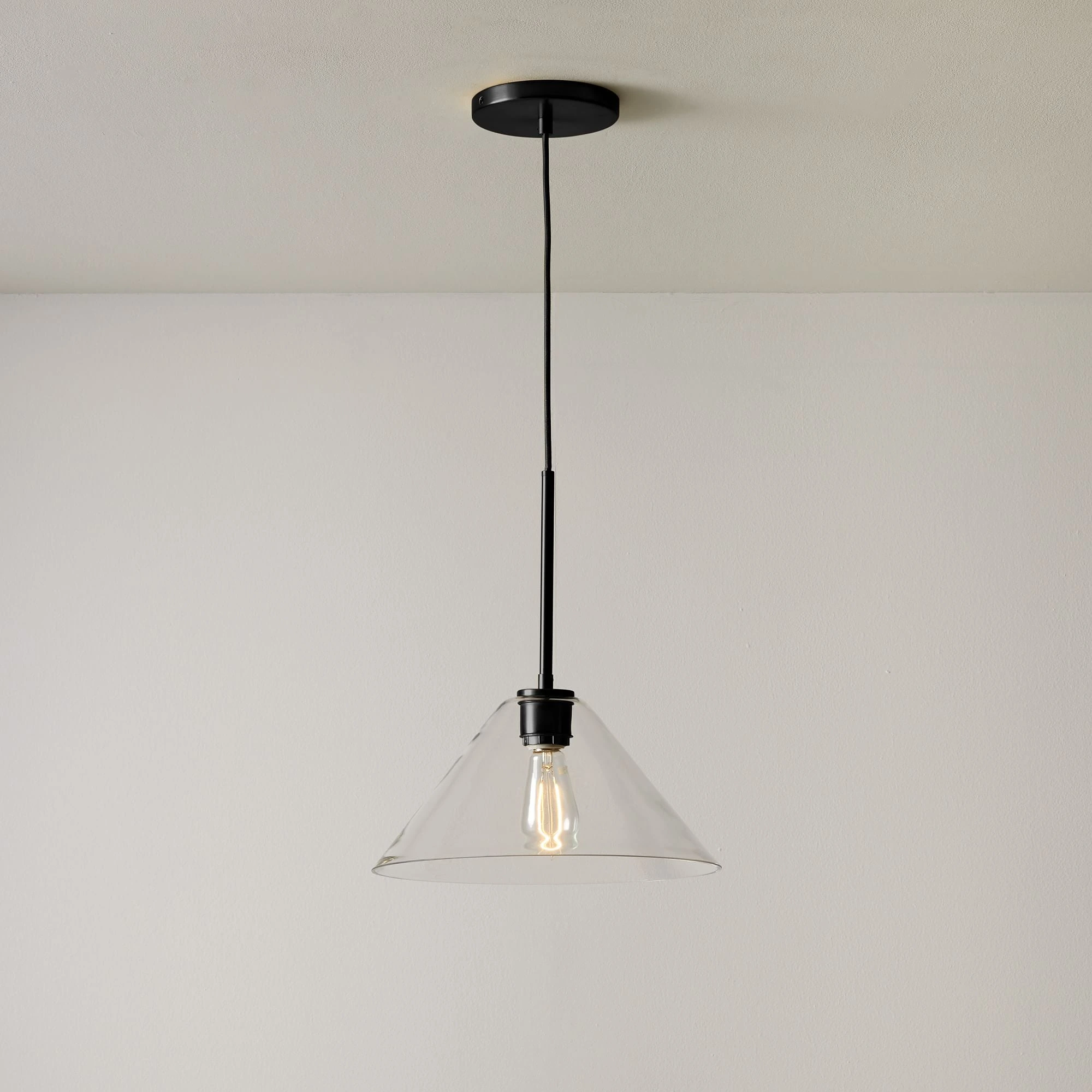 Clear glass, Black, 14 inch Breccan pendant