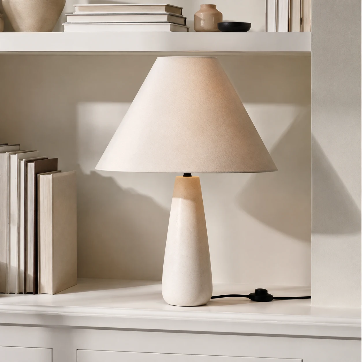Polar table lamp