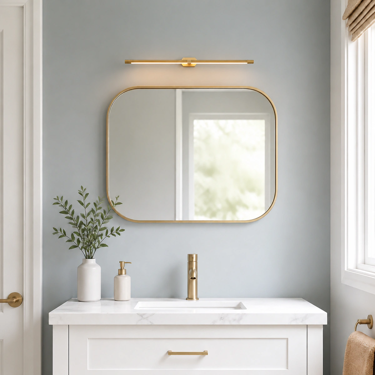 Gold 27 in · Powder Room